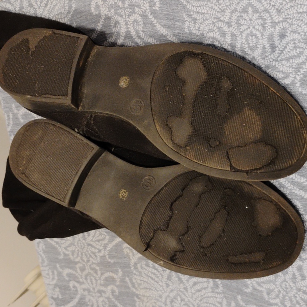 🌼 Boots 🌼 - Picture 4 of 7